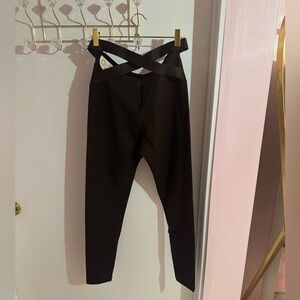 NWT AERIE BROWN OFFLINE THE HUGGER HIGH WAISTED CROSS BACK LEGGING